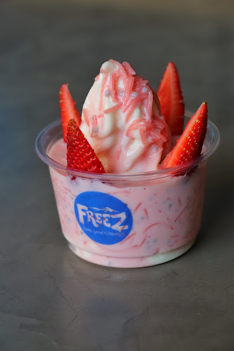 Comentarii opinii despre Freez AlBarsha فريز