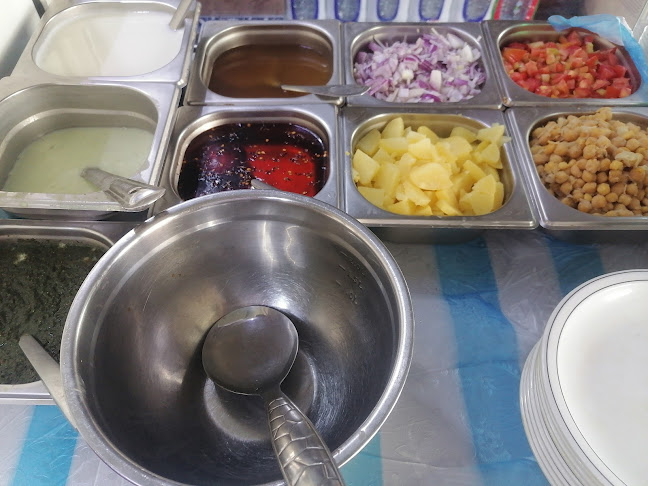 Opinii despre Aloo Paratha Resturant & Sweets în Fujairah - Hospitality and gastronomy