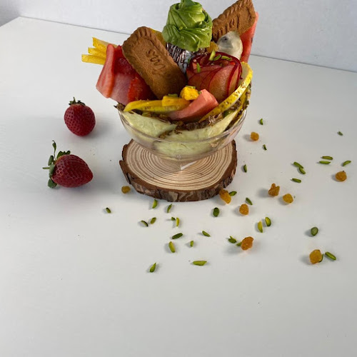 Comentarii opinii despre QASHTA W LOZ قشطة و لوز