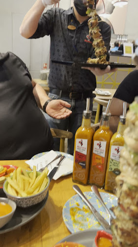 Opinii despre Nando's Dubai Mall în Dubai - Hospitality and gastronomy