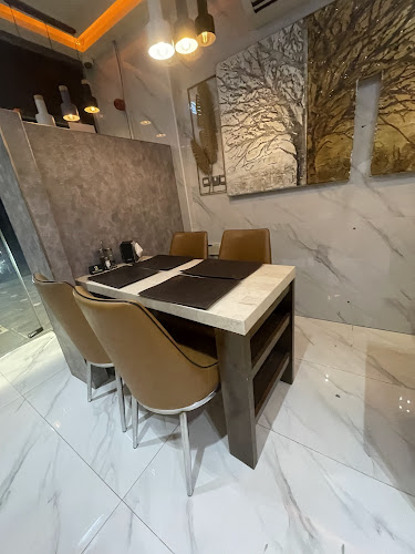 Albeiruty Palace Grill And Restaurant مطعم ومشاوي القصر البيروتي - Abu Dhabi