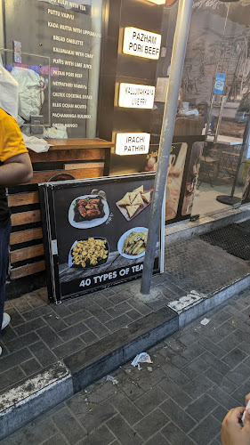 Red TEA WORLD Cafeteria - Hospitality and gastronomy