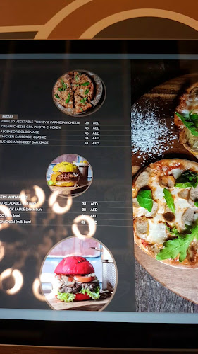 Opinii despre Photo Cafe Restaurant în Fujairah - Hospitality and gastronomy