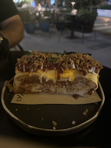 SHE BURGER- Dar al wasl