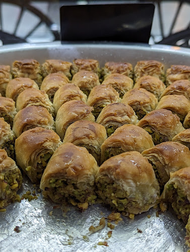 Umm Al Qura Tower - Al Taawun St - Al Mamzar - Sharjah