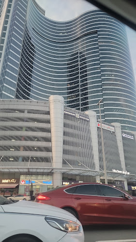 Opinii despre Thia Mini Market în Dubai - Hospitality and gastronomy