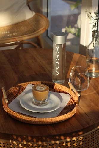 Opinii despre Calma cafe în Abu Dhabi - Hospitality and gastronomy