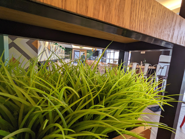 Comentarii opinii despre #TPH Lakwil Restaurant, Lounge & Bar