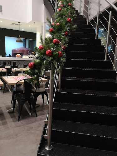 Comentarii opinii despre Rossovivo Artisan Pizza