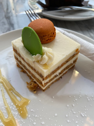 Sheikh Zayed Rd - Trade Centre - Trade Centre 1 - Dubai