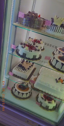 Opinii despre Baskin Robbins în Abu Dhabi - Hospitality and gastronomy