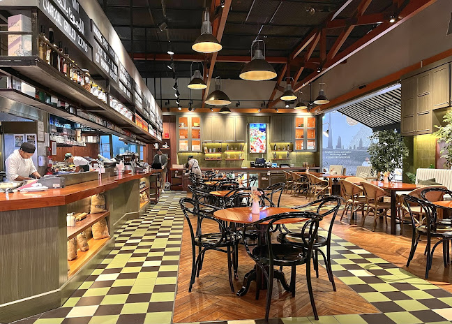 Unit #168 - 1, G Floor, Dubai Mall - Financial Ctr St - Dubai