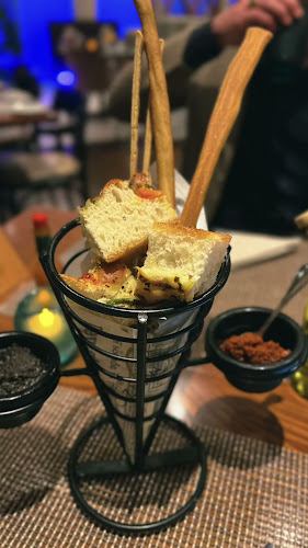 Opinii despre Manzoni Bistro and Bar în Dubai - Hospitality and gastronomy