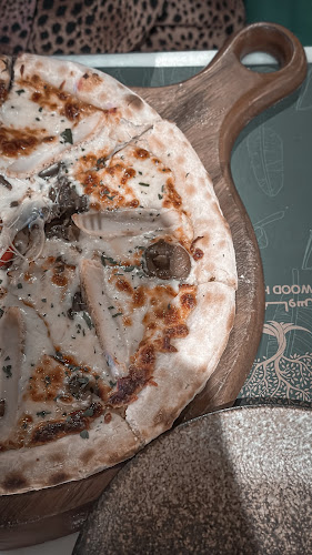 Wood House Restaurant Al Ain - Abu Dhabi