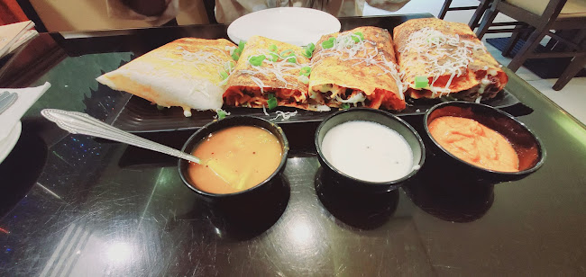 Comentarii opinii despre Spice Affair Restaurant by Urban Tadka