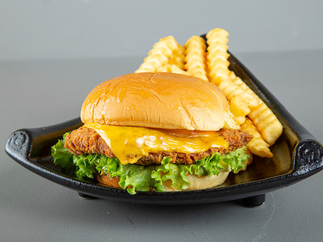 Lumee restaurant Ar Rams