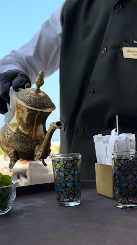 Comentarii opinii despre Beirut Gate Lebanese Restaurant بوابة بيروت