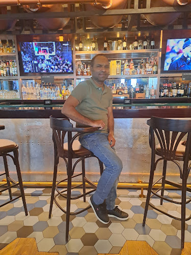 Mr Toad's Pub & Kitchen Al Garhoud - Dubai