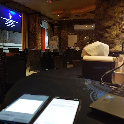 Comentarii opinii despre Adella Cafe and Cafeteria مقهى وكافتيريا أديلا شيشة