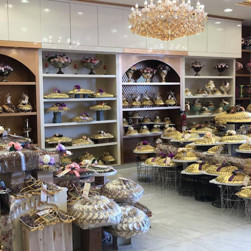 9PPF+P77 - Al Shamkhah - SH8 - Abu Dhabi