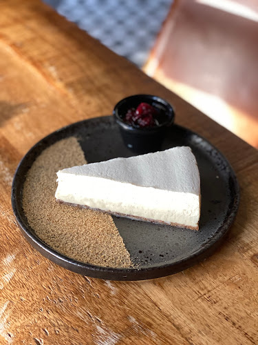 Dar Wasal Mall - Al Wasl - Dubai