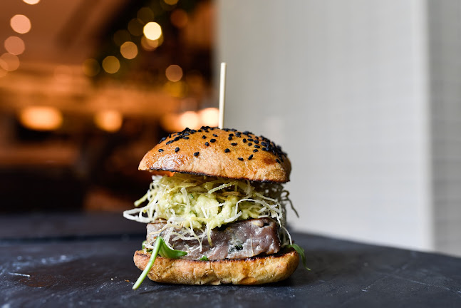 Gate Village 6 - near DIFC Parking - Trade Centre - DIFC - Dubai