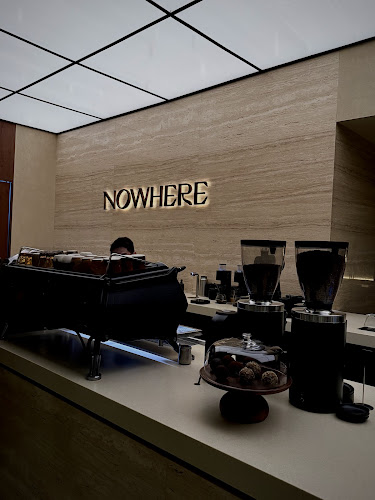 Comentarii opinii despre NOWHERE