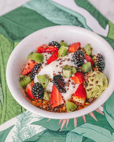 Friends Avenue Cafe JLT - Dubai