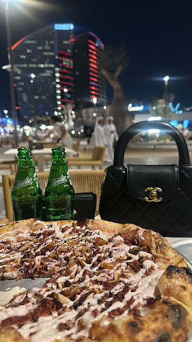 Blu Pizzeriá Khawaneej - Hospitality and gastronomy