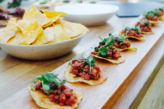 Hussain Ali Al Jaziri Warehouse Complex, Warehouse - 22 st corner - 9 13C st - Al Quoz Industrial Area 3 - Dubai