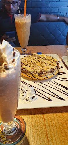 villa - 284 Jumeira St - Jumeirah - Dubai - Jumeirah 2 - Dubai