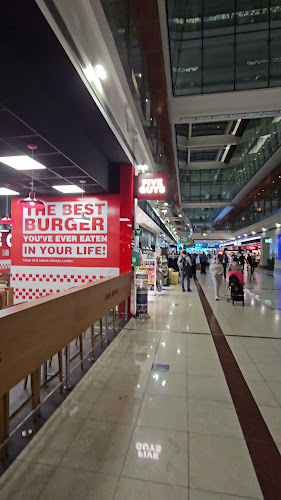 Opinii despre Five Guys Dubai Airport în Dubai - Hospitality and gastronomy