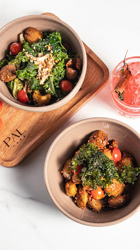 Comentarii opinii despre PAL Cafe بال كافيه