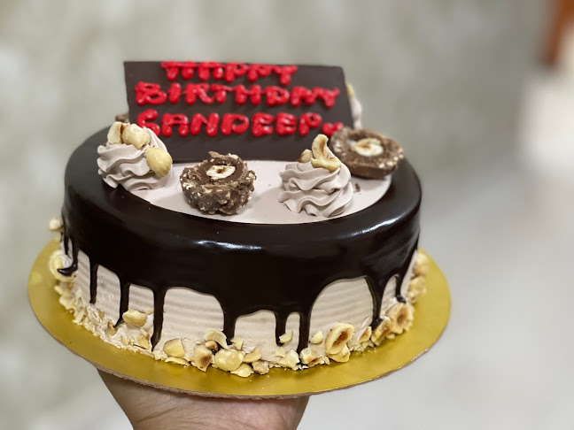 Occasions Cake Shop - Hospitality and gastronomy