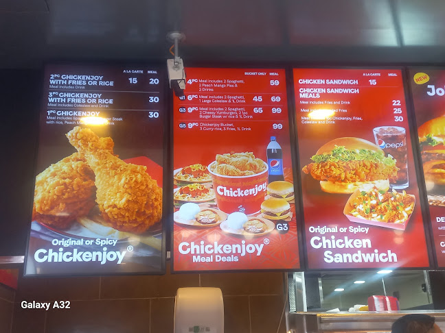 Opinii despre Jollibee Mushrif Mall în Abu Dhabi - Hospitality and gastronomy