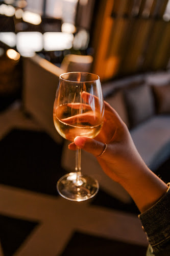 Stratos Revolving Lounge & Bar - Abu Dhabi