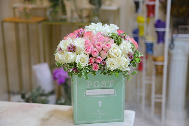 Flower Mail Flowers & Gift Wrapping