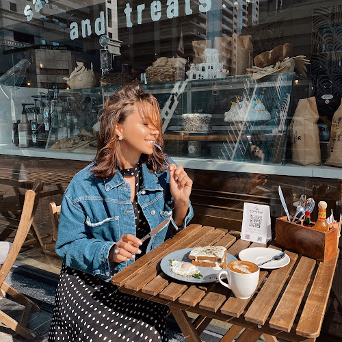 Breaking Bread Dubai