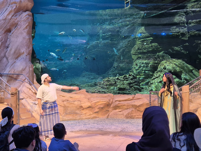 789G+W3G - Salah Al Din St - Deira - Dubai