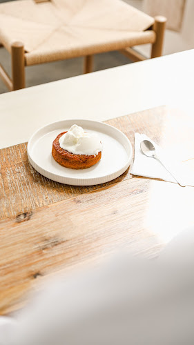 Comentarii opinii despre 3 Guys Cafe