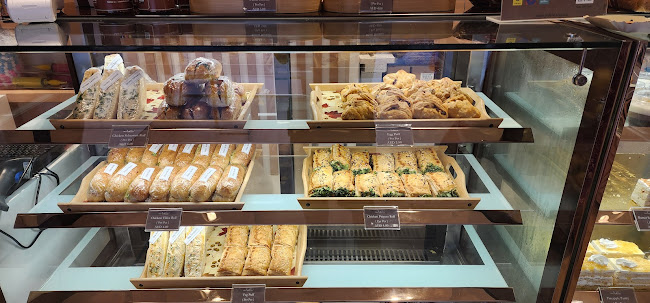 Jeden - The Cake Expert, Al-Zahra Square, Sharjah, UAE - Hospitality and gastronomy