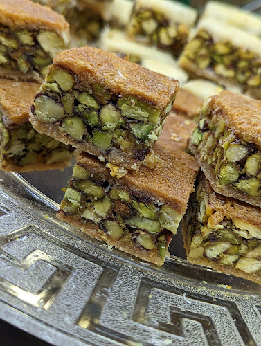 Umm Al Qura Tower - Al Taawun St - Al Mamzar - Sharjah