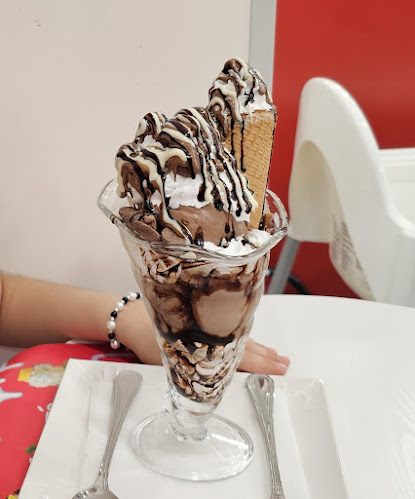 Opinii despre Karaz Al Sham Juices în Abu Dhabi - Hospitality and gastronomy