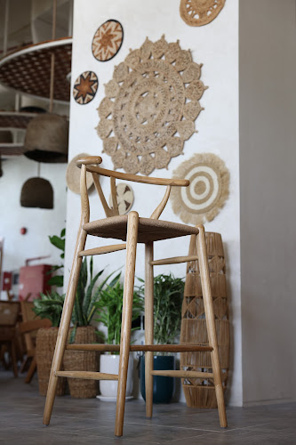 Comentarii opinii despre AVE Dubai