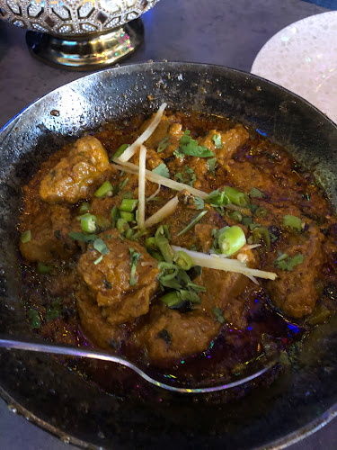 W11 Shisha Lounge & Restaurant - Hospitality and gastronomy