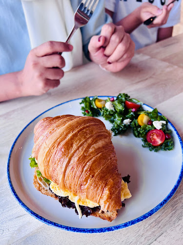 Opinii despre Jihan Cafe în Dubai - Hospitality and gastronomy