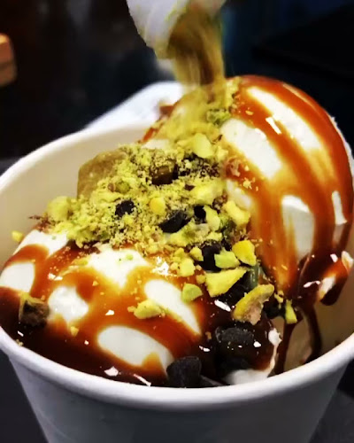 Markaziyah West - 6 Al Amani St - beside Corniche Family Park - Al Hisn - Al Markaziyah West - Abu Dhabi