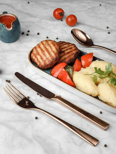 Comentarii opinii despre DONER HOUSE