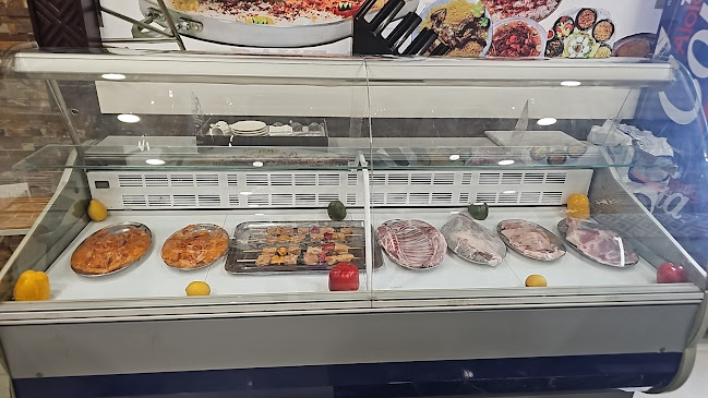 مطعم بيت البخاري - Abu Dhabi