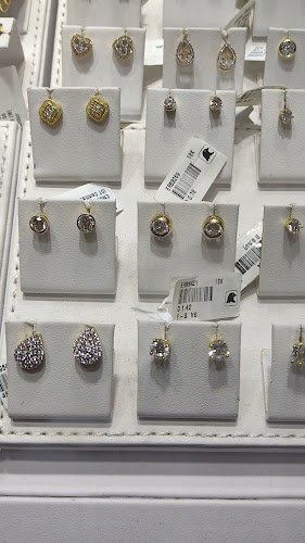 Comentarii opinii despre The Gold Center